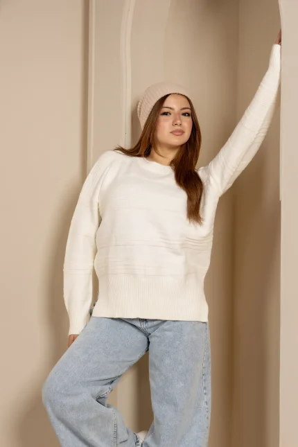 Classic Pullover (White)